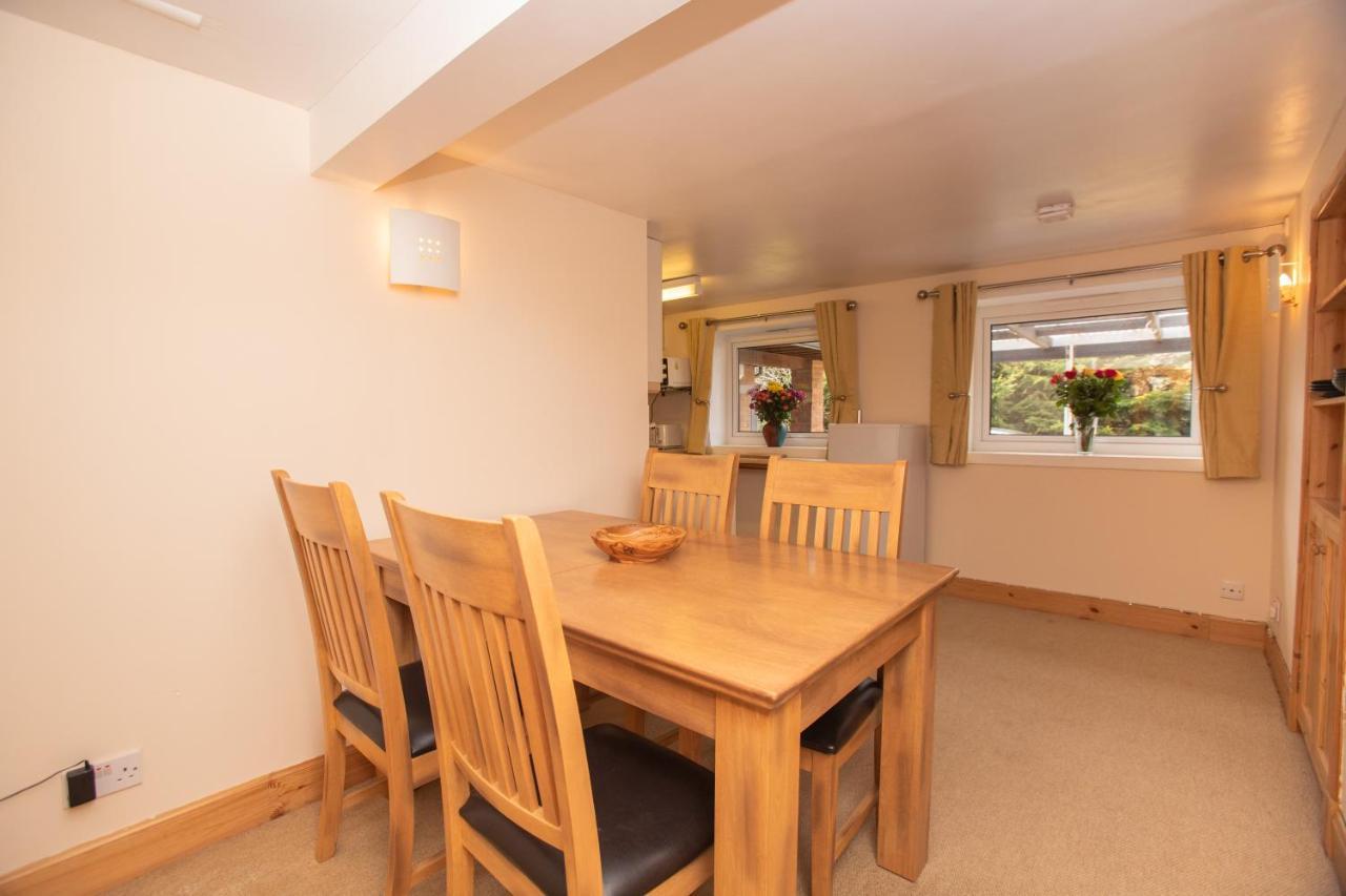Aftonbank Self Catering Apartment, 피틀로크리 외부 사진