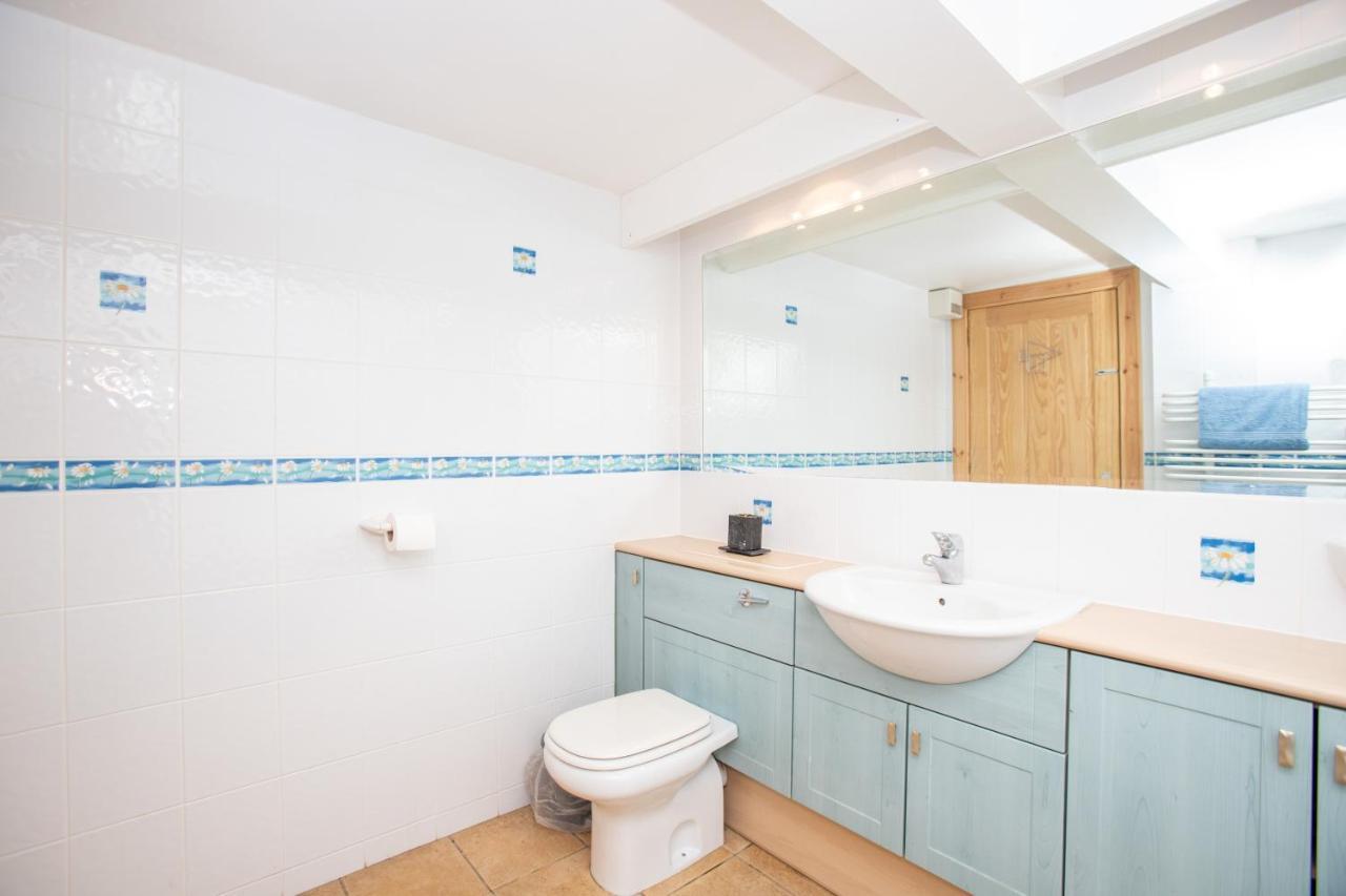 Aftonbank Self Catering Apartment, 피틀로크리 외부 사진